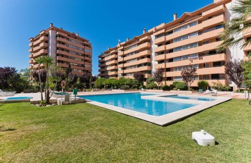 Cascais Apartment | Cascais 1BR w/pool