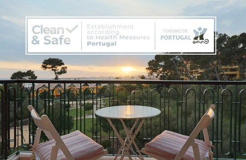 Estoril Apartment | Cascais Estoril Apartment 400 m from Beach