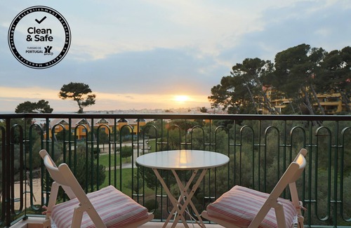 Estoril Apartment | Cascais Estoril Apartment Near the Beach