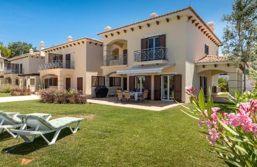 Branqueira House | Cascata Village Lote A