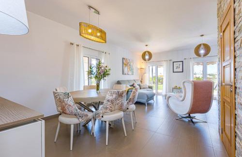 Branqueira House | Cascata Village Lote A