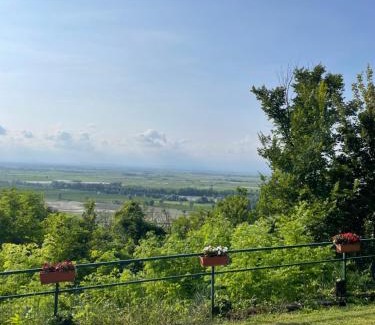 Gabiano Bed & Breakfast | Cascina Il Dovese