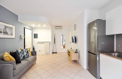 Lambrate Apartment | CaseOspitali - CASA CRI&ELI super three-room apartment