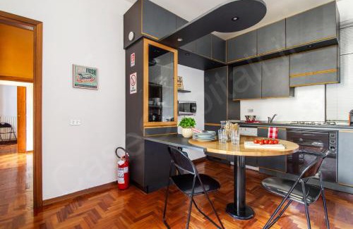 Washington Apartment | CaseOspitali - DeAngeli, trilocale x5 con bagno nuovo a 7 fermate dal Duomo