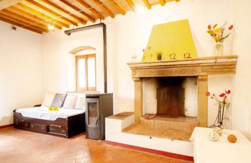 Castellina Marittima Apartment | Casetta de Sodoni by TuscanyWeGo