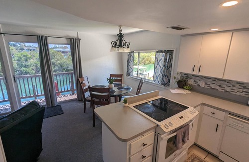 Nokomis Villa | Casey Key 2-Bed Dockside Penthouse with Beach Access