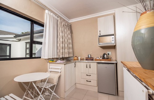 Port Elizabeth House | Cashmere Suites