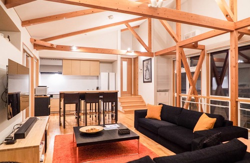 Hirafu Ski Chalet | Casi 67 Chalet