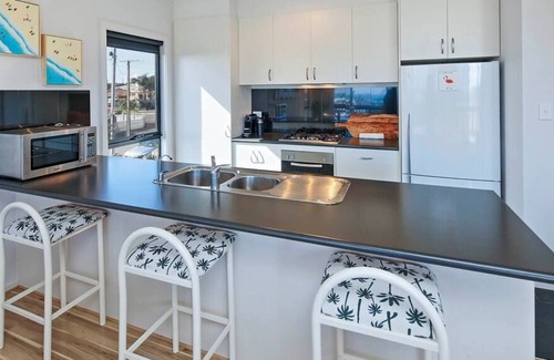 Sellicks Beach House | Casino Boulevard Summ
