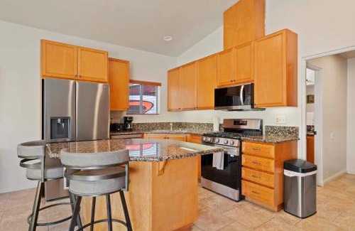Coachella Apartment | Casita 44473 - RV Resort Studio