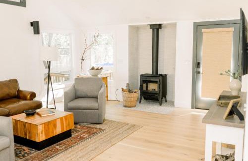 Bass Lake House | Casita- Lake Area Reduced Nightly Rate