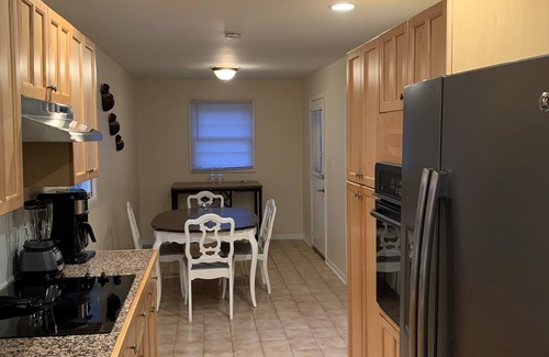 Durham House | Casita near Duke - Prime Location!