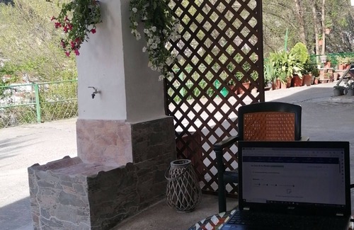 Pinos Genil Cottage | Casita Rural Rodeada por la Naturaleza se Admiten Mascotas