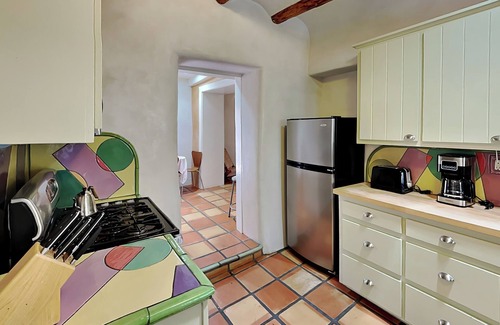 South Capitol House | Casita Sueno | Courtyard Patio, Amazing Location