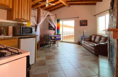 La Fonda Apartment | Casita Sur - Ocean View Suite + Kitchenette