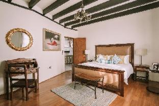 Puebla Historic Center Hotel | Casona de los Sapos Hotel Boutique
