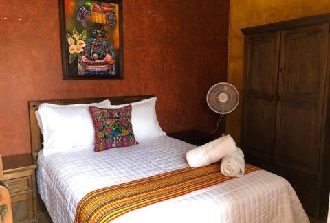 Antigua Guatemala Hotel | Casona del Conquistador