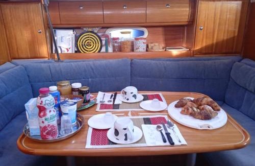 Pula Boat Rental | Cassiopeia