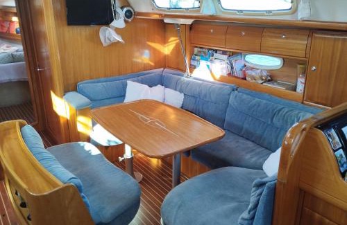 Pula Boat Rental | Cassiopeia