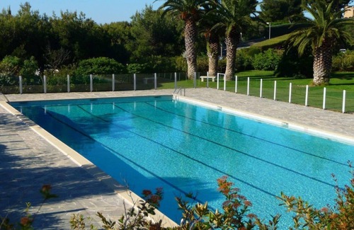 Cassis Apartment | CASSIS PROVENCE T2 apartment great sea view,Tennis,Pool CALANQUES,Cap CANAILLE