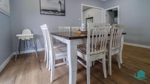 Pelican House | Castaway at Pelican