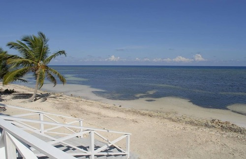 North Side House | Castaway Cove by Grand Cayman Villas & Condos