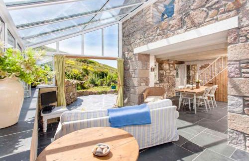 Sennen Cove House | Castaways, Cottage With Sea Views, Lush Gardens & Patio By the Beach