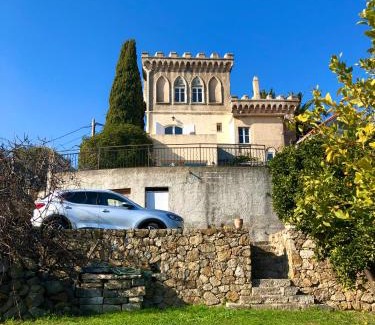 Golfe Juan Villa | Castel Horizon - Super Cannes - 360 Degrees View
