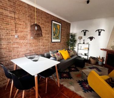 Azoia Apartment | Castelinho da Azóia - Checkinhome