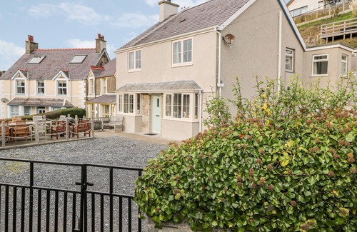 Abersoch Cottage | Castell