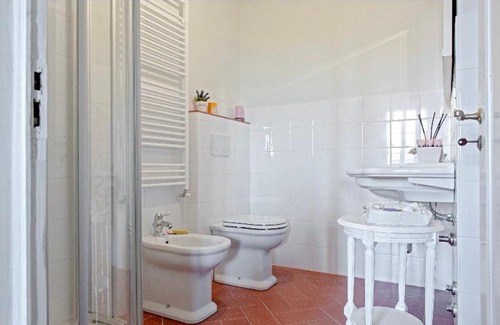 Lari Bed & Breakfast | Castellinaria