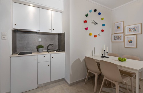 Panormos Apartment | Castello Apartments