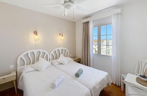 Arenal d'en Castell Apartment | Castellsol apartamento 302