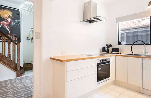 Elsternwick House | Castelnau