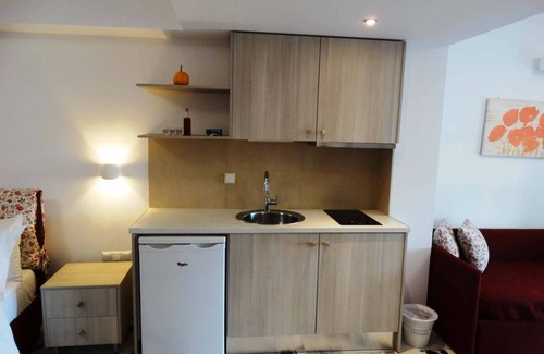 Katapola Bed & Breakfast | Castelopetra Studios