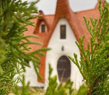 Porumbacu de Jos Hotel | Castelul de Lut - Eco Boutique Guesthouse