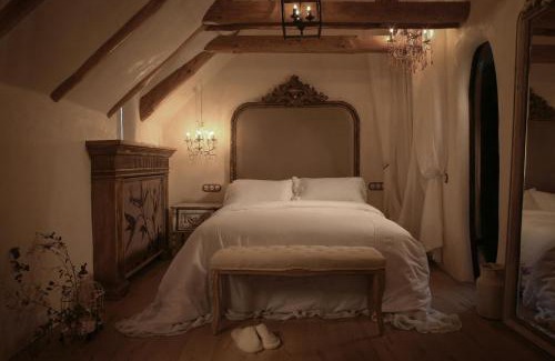 Porumbacu de Jos Hotel | Castelul de Lut - Eco Boutique Guesthouse