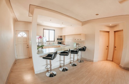 Pedregal Apartment | Castillo Blarney Inn
