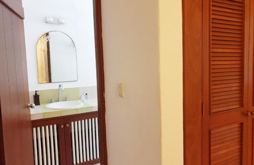 Playacar Fase I Apartment | Castillo de Amor Tropical