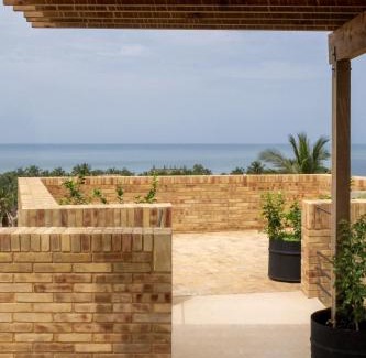 Brisas de Zicatela Hotel | Castillo de Arena