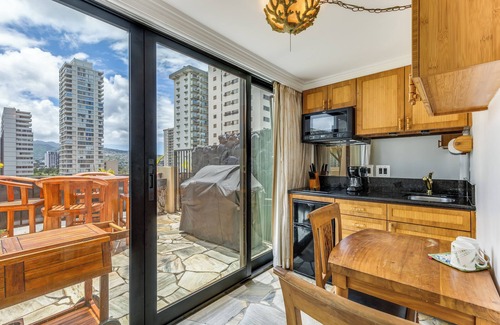 Waikiki Hotel | Castle Bamboo Waikīkī Hotel