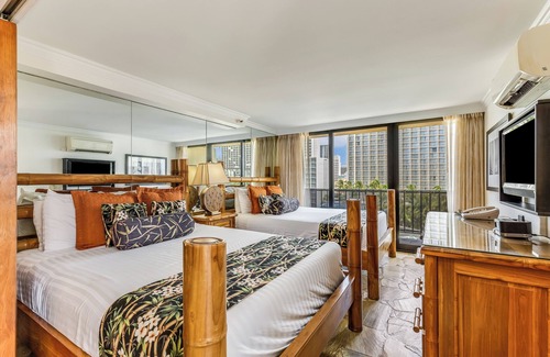 Waikiki Hotel | Castle Bamboo Waikīkī Hotel