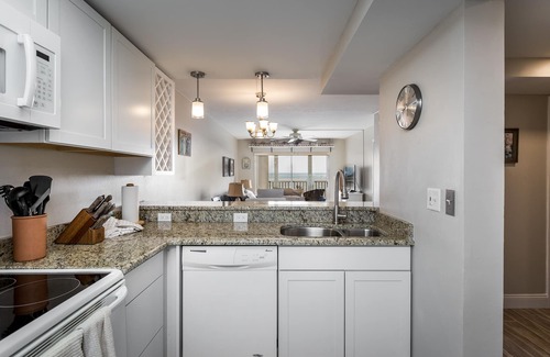 South Island Condo | Castle Beach 105