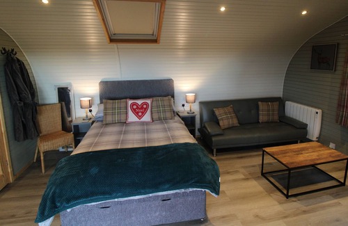Hayton Cabin | Castle Brae Pod with hot tub, Hayton, Near Hadrian's Wall and Talkin Tarn