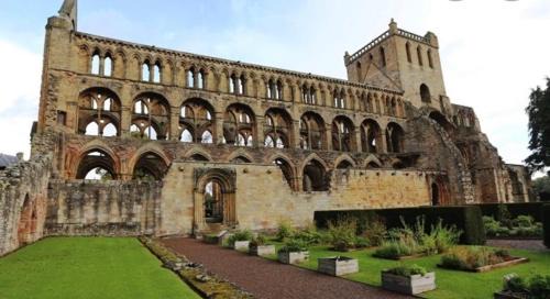 Jedburgh Apartment | Castle Gate Apartment