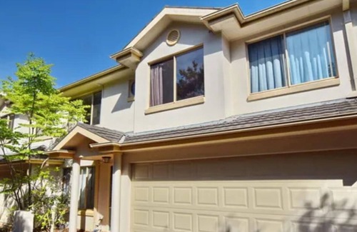 Castle Hill House | Castle hill 3-bedroom prime location Townhouse