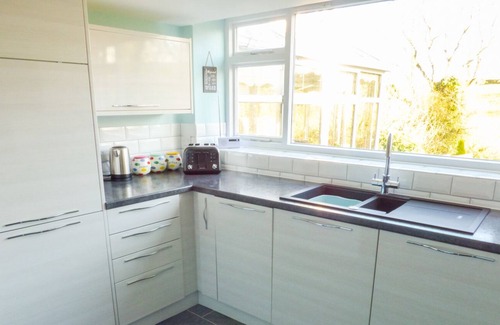 Cullompton House | CASTLE HILL FARM, family friendly, with a garden in Hemyock