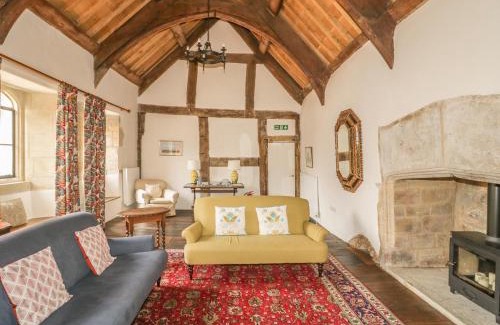 Taunton House | Castle House