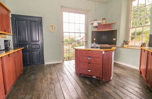 Taunton Cottage | Castle House
