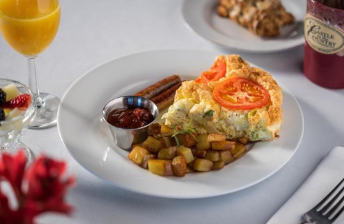 Allegan Bed & Breakfast | Castle in the Country Bed & Breakfast Inn